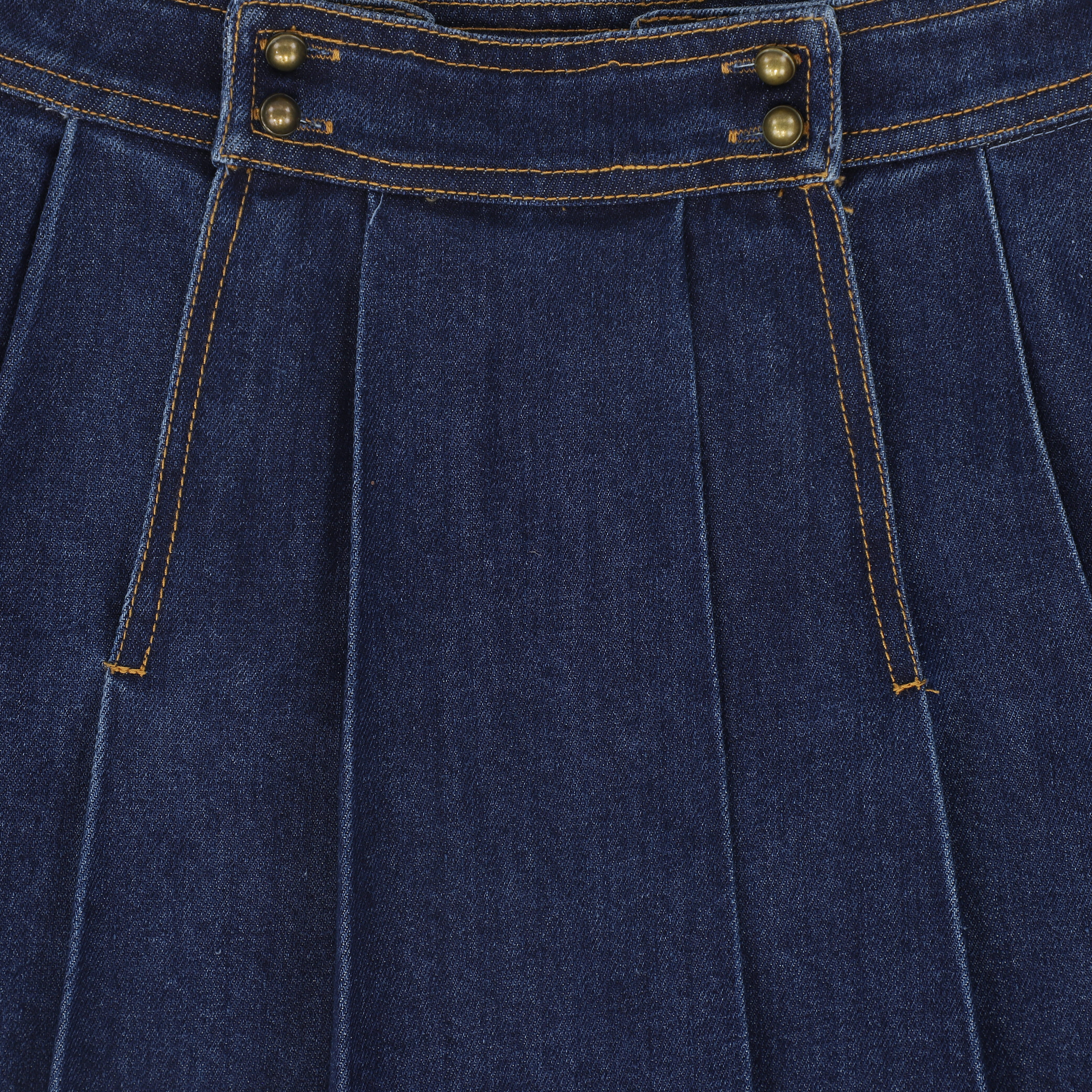 BACE COLLECTION DENIM DOUBLE BUTTON PLEAT SKIRT [FINAL SALE] - Image 3