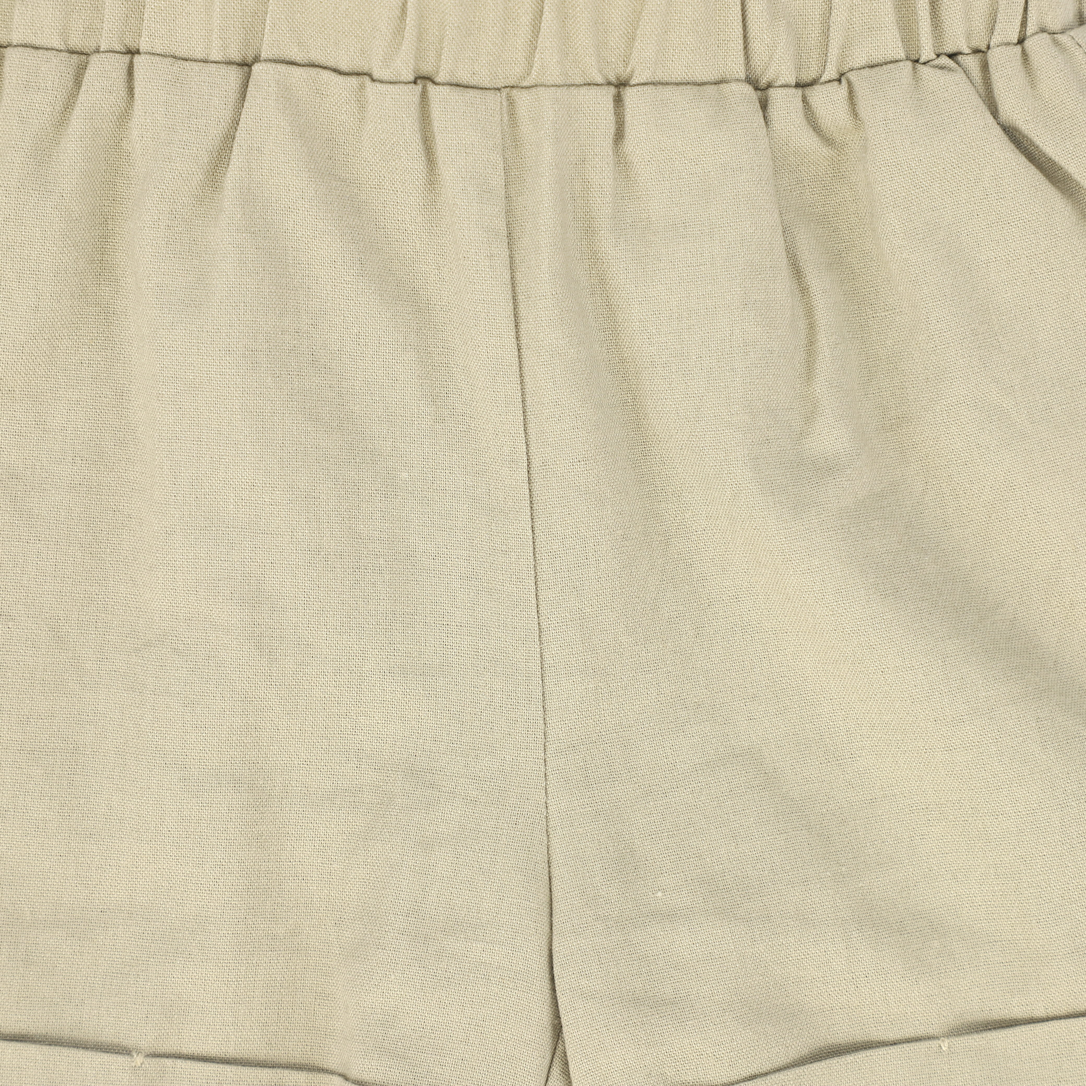 BACE COLLECTION TAN CUFFED LINEN SHORTS [FINAL SALE] - Image 3