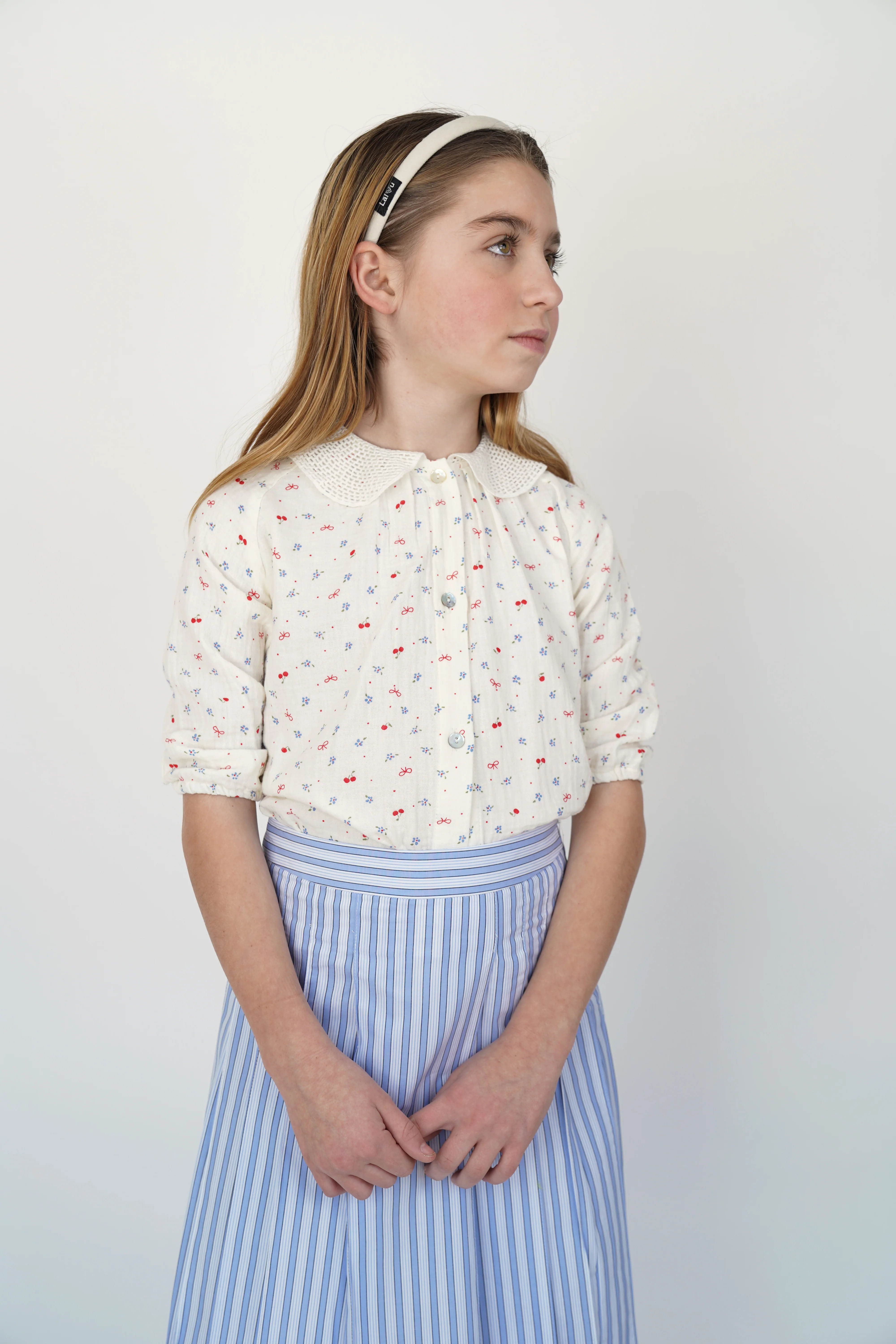 COCO BLANC IVORY GAUZE CHERRY PRINT BLOUSE [FINAL SALE] - Image 2