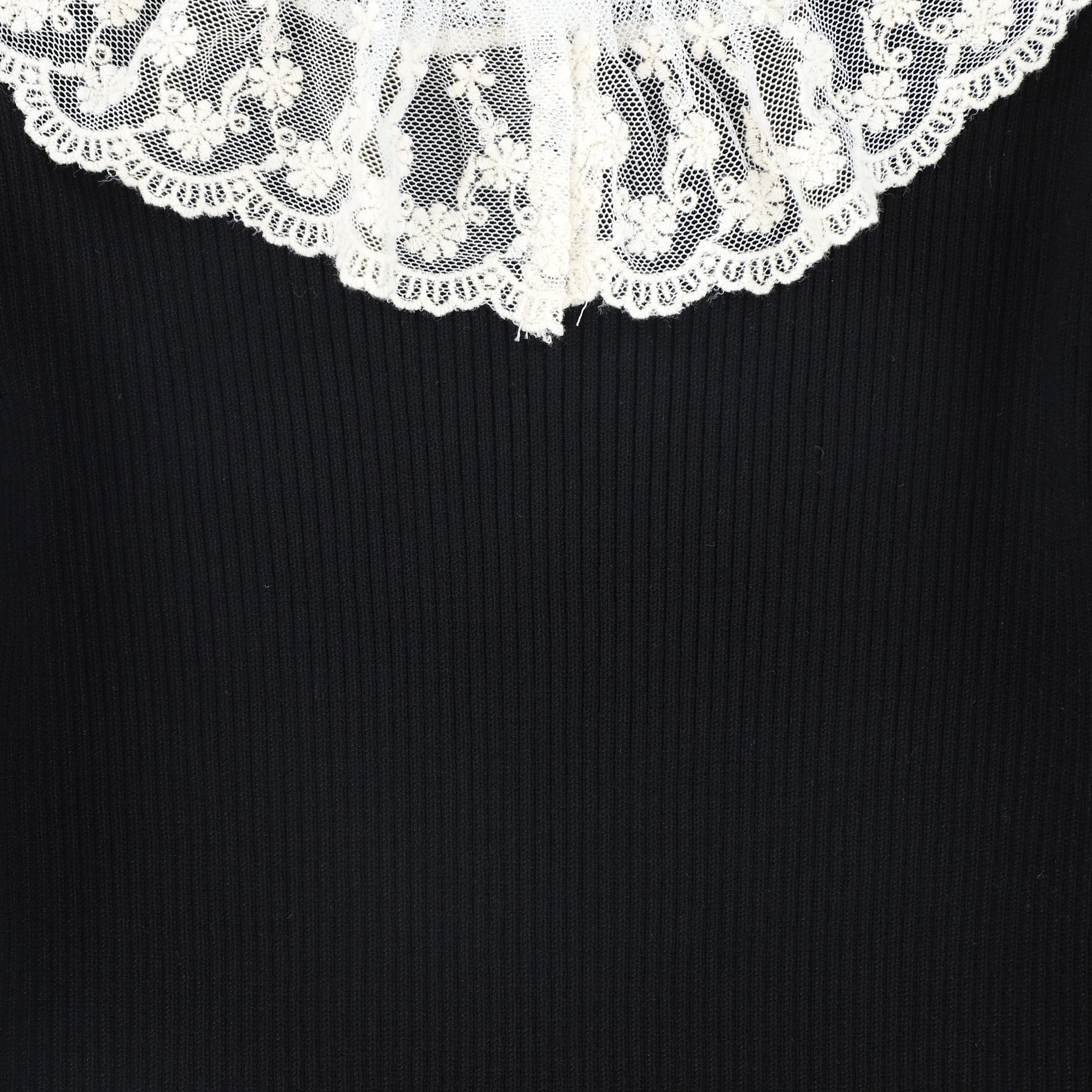 VALENTINA BLACK LACE COLLAR RIBBED SWEATER [FINAL SALE] - Image 3
